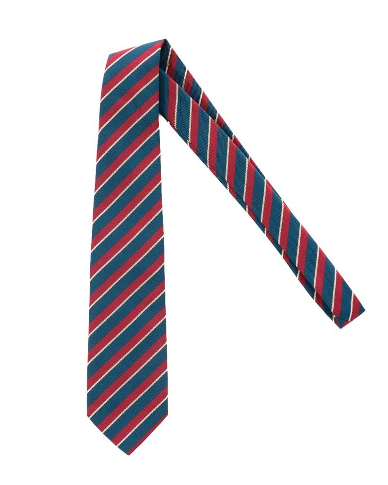 6TH FORM TIE STRATHEARN, Strathearn School